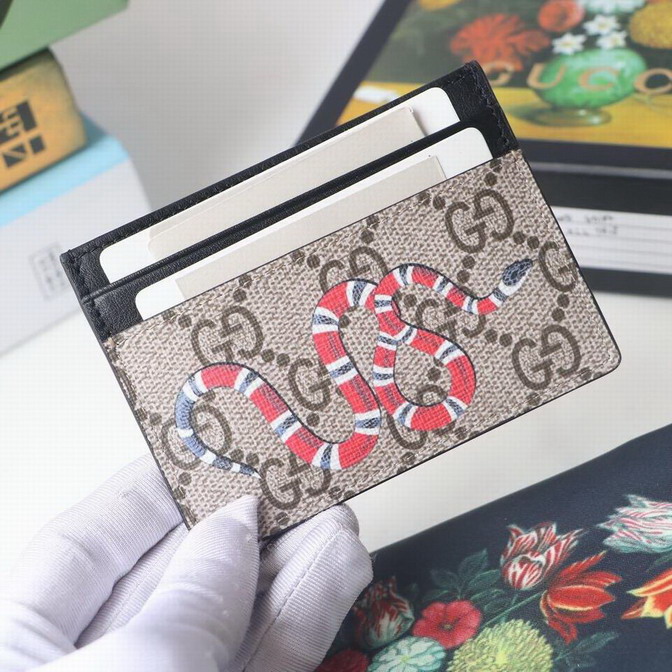 guci wallet-039